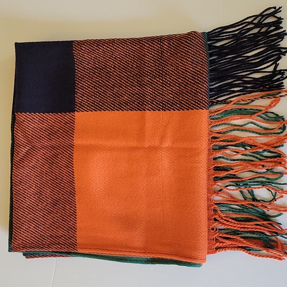 NWOT Women's Long Scarf - Picture 7 of 11